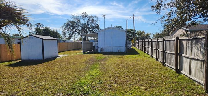 7421 Allyson St photo 13