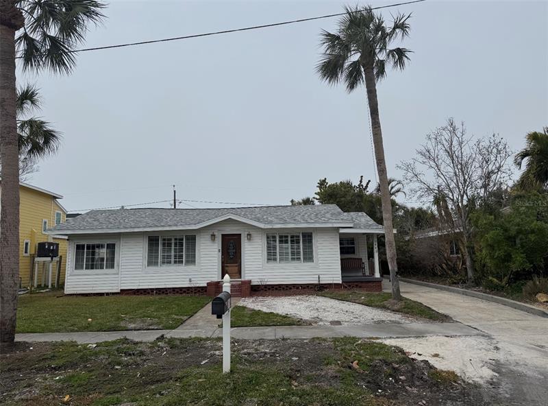 944 Bruce Ave photo 1