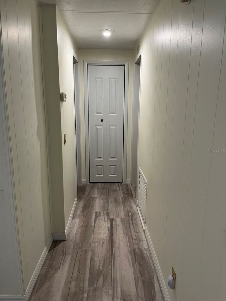 131 Pinewood Ter #8 photo 20