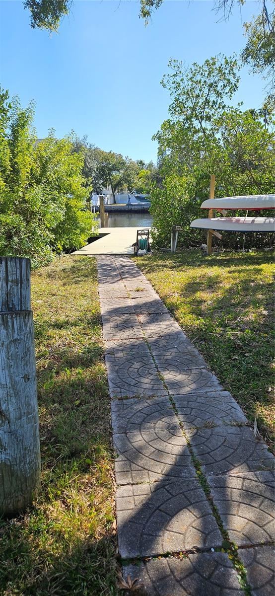 Tennessee Ave photo 16