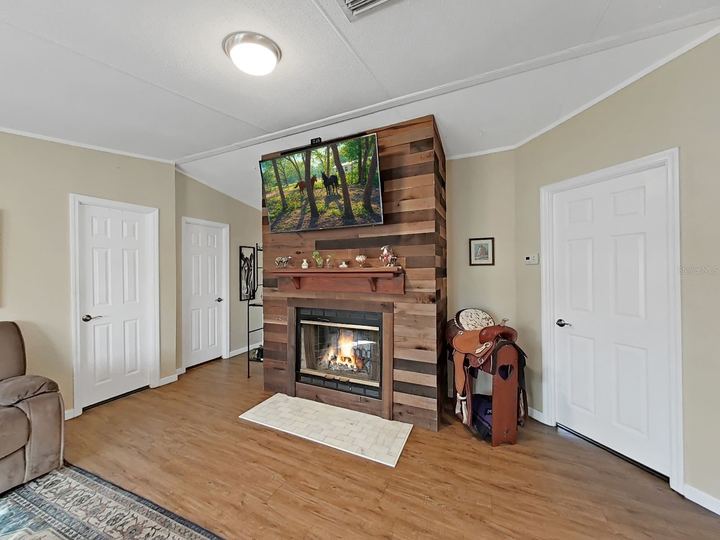 13255 Treaty Rd photo 24