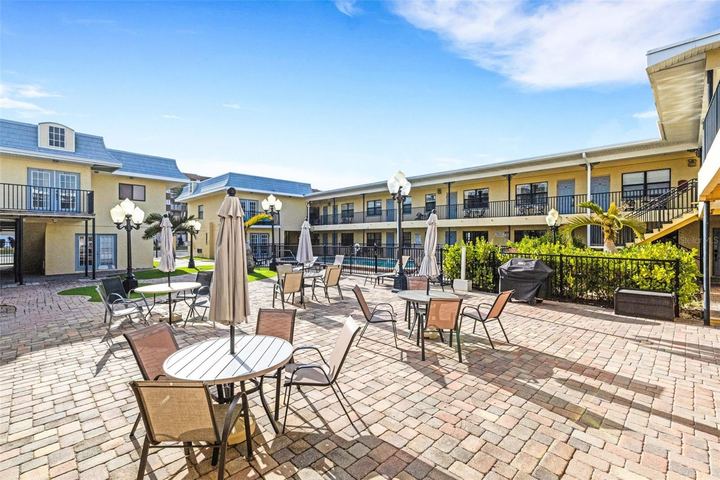 16333 Gulf Blvd #215 photo 32