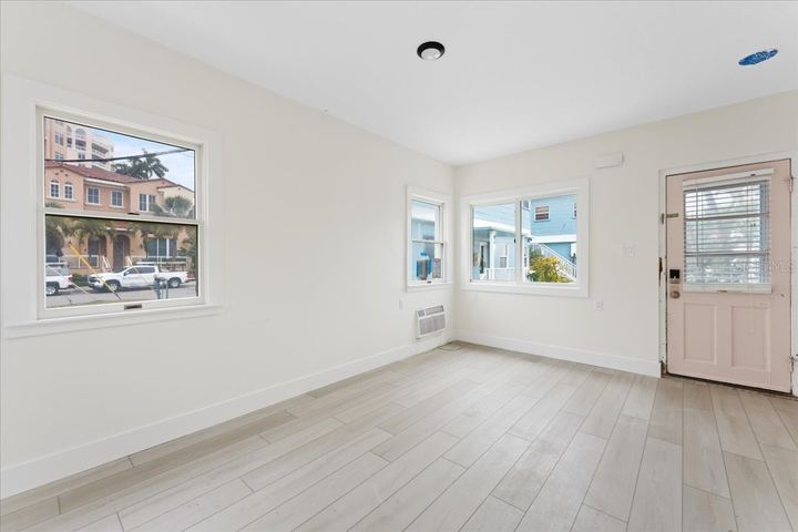 483 E Shore Dr #E2 photo 18