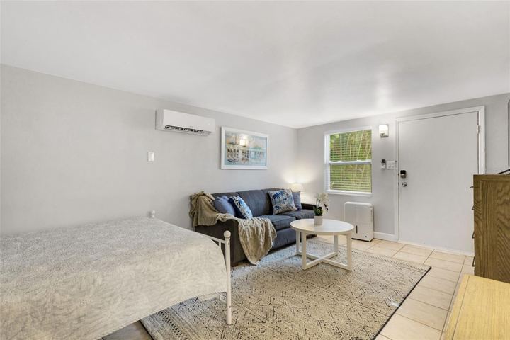 18 Heilwood St photo 16