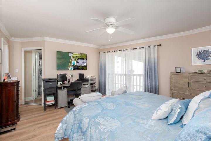 15 Turner St #4 photo 9