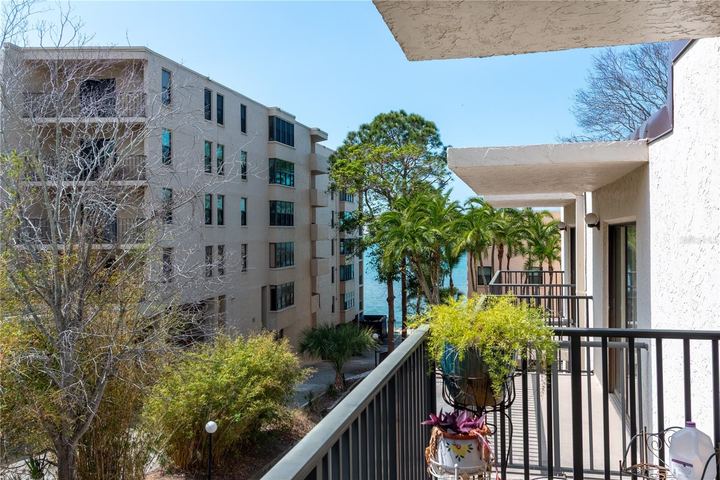 15 Turner St #4 photo 20