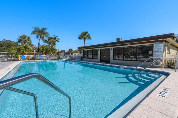 1701 Pinehurst Rd #16D photo 28