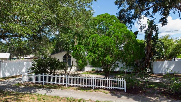 2720 State Road 590 photo 9
