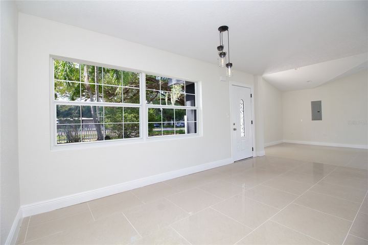 2720 State Road 590 photo 16