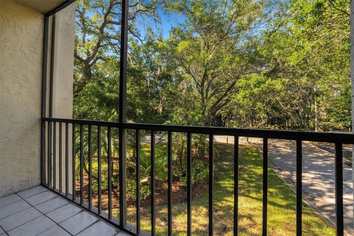 700 Starkey Rd #1122 photo 18