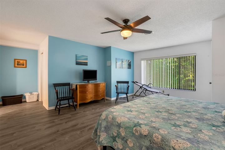 700 Starkey Rd #1122 photo 20