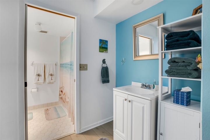 700 Starkey Rd #1122 photo 28