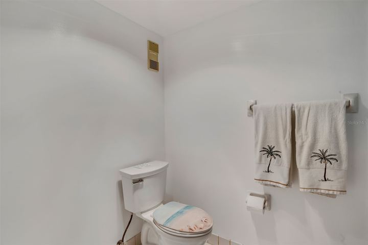 700 Starkey Rd #1122 photo 29