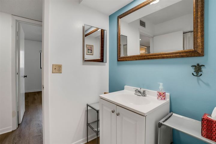 700 Starkey Rd #1122 photo 37